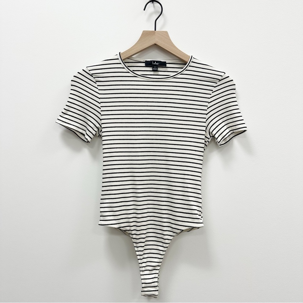 Lulu's Classic Striped Bodysuit in Black and White - Small